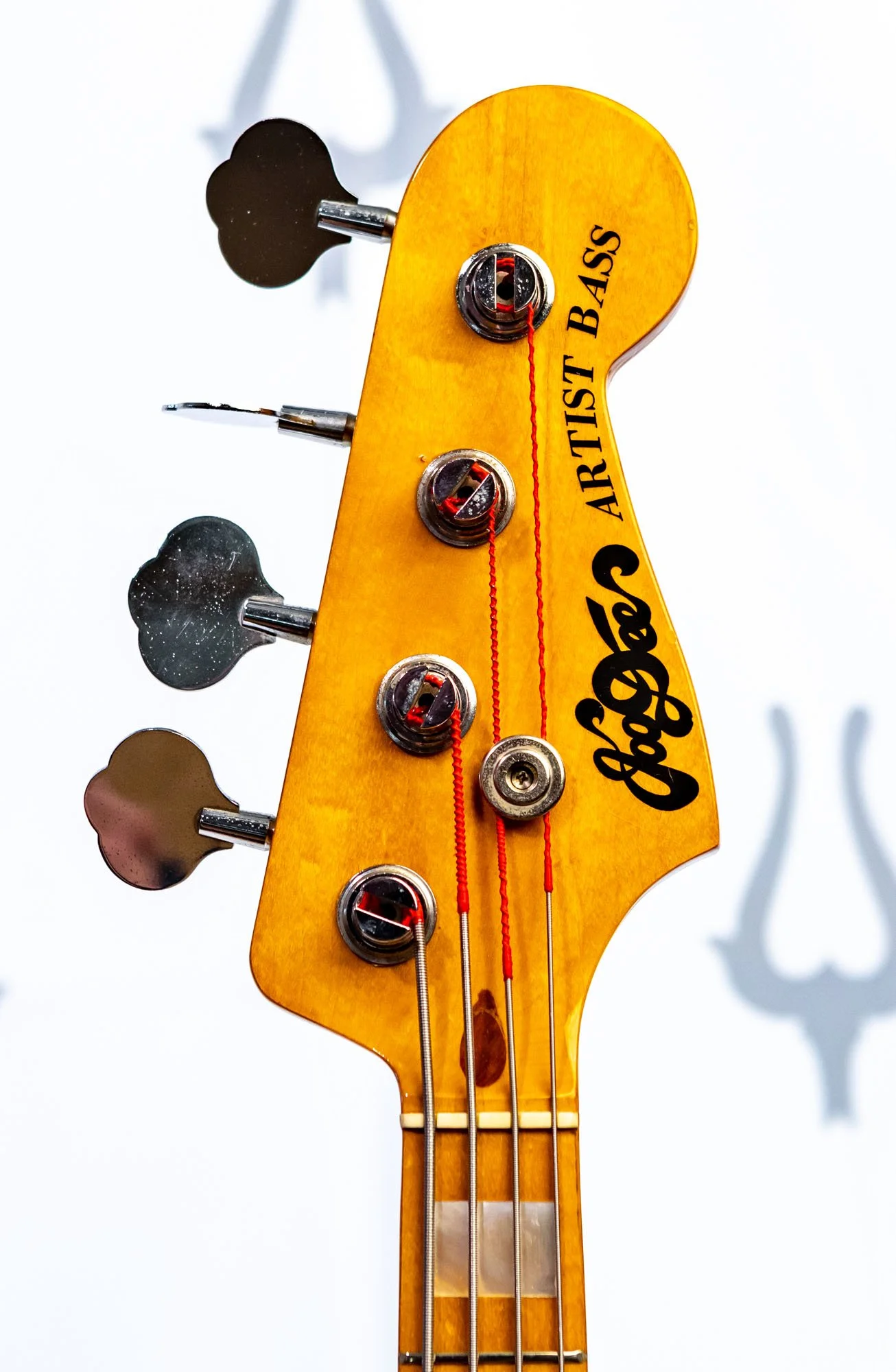 JooDee Artist Series JJB Jazz Bass. JJB-60 in (YS) Yellow Sunburst